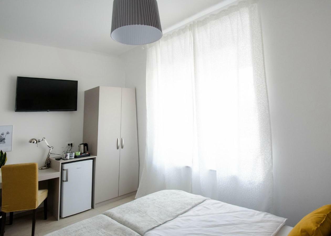 San Martino Rooms Пула Екстериор снимка