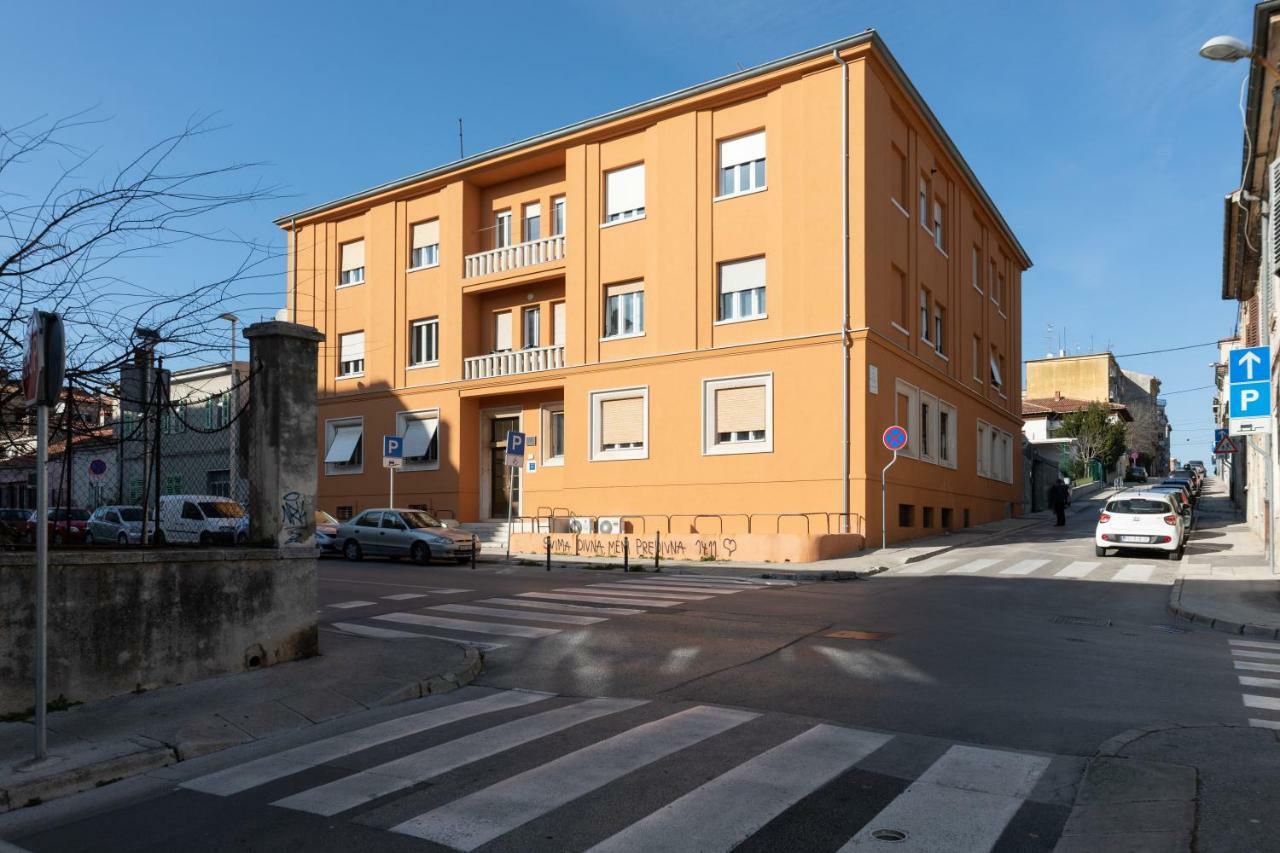 San Martino Rooms Пула Екстериор снимка